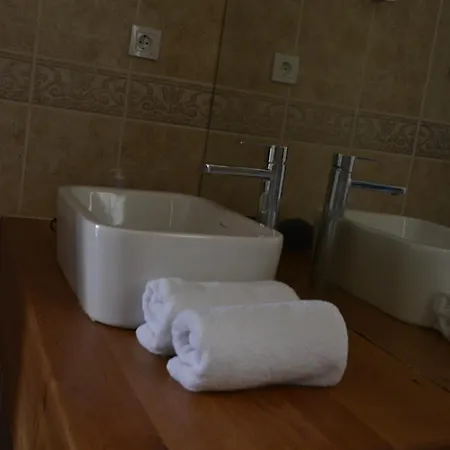 In House (adults Only) Vandrarhem Kaş